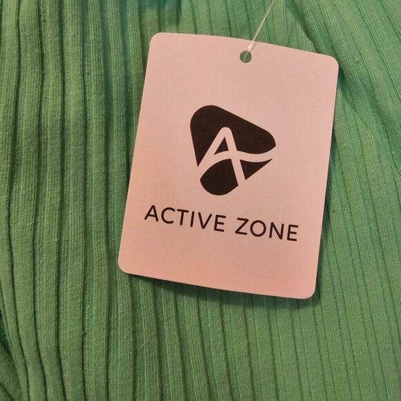 Green Penningtons ActiveZone Women's Wide Ribbed Shorts - Picture 7 of 9